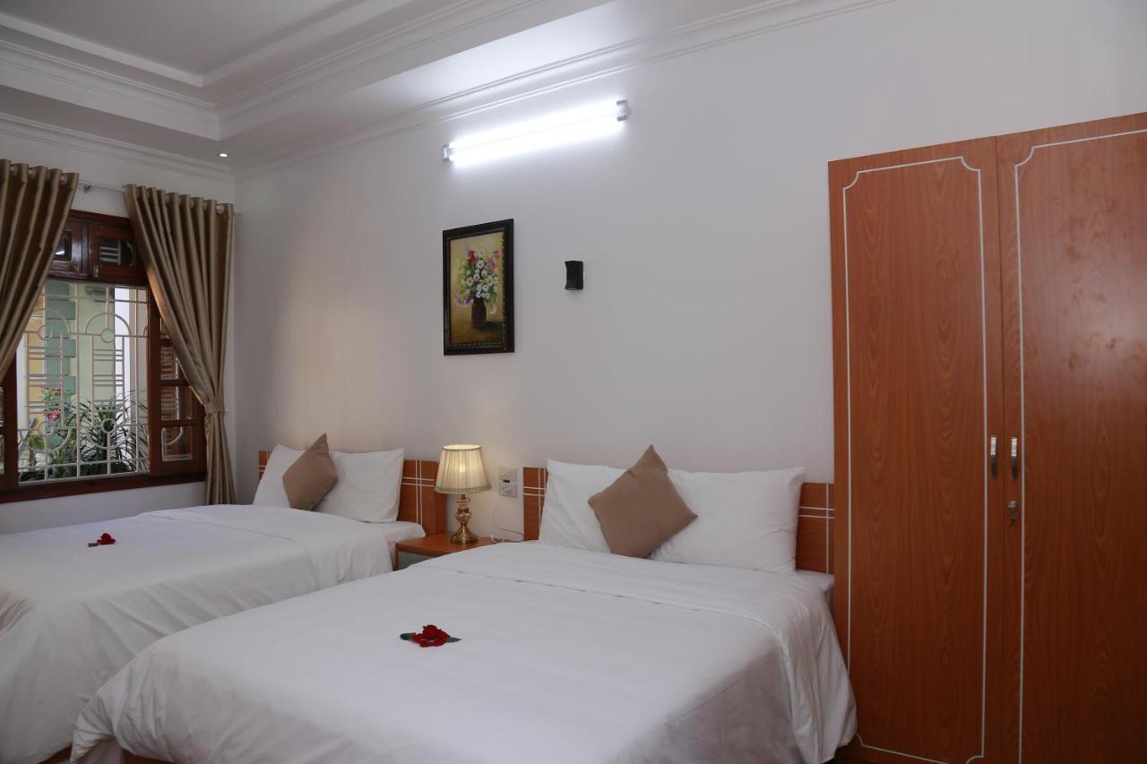 Moon & Sun Hotel Hue Exterior photo